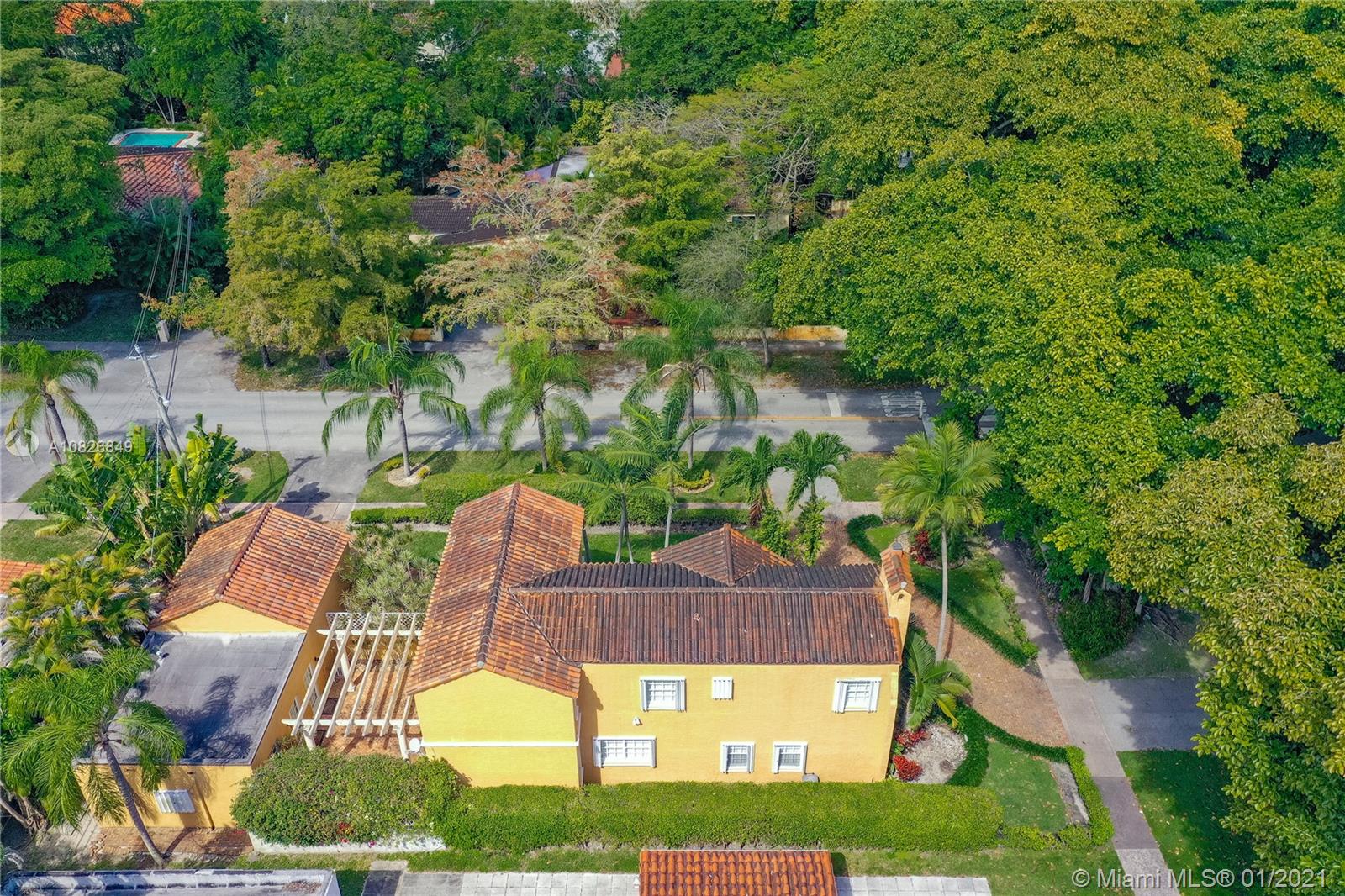 2802 Columbus Boulevard Coral Gables, FL 33134 - Photo 2 of 44