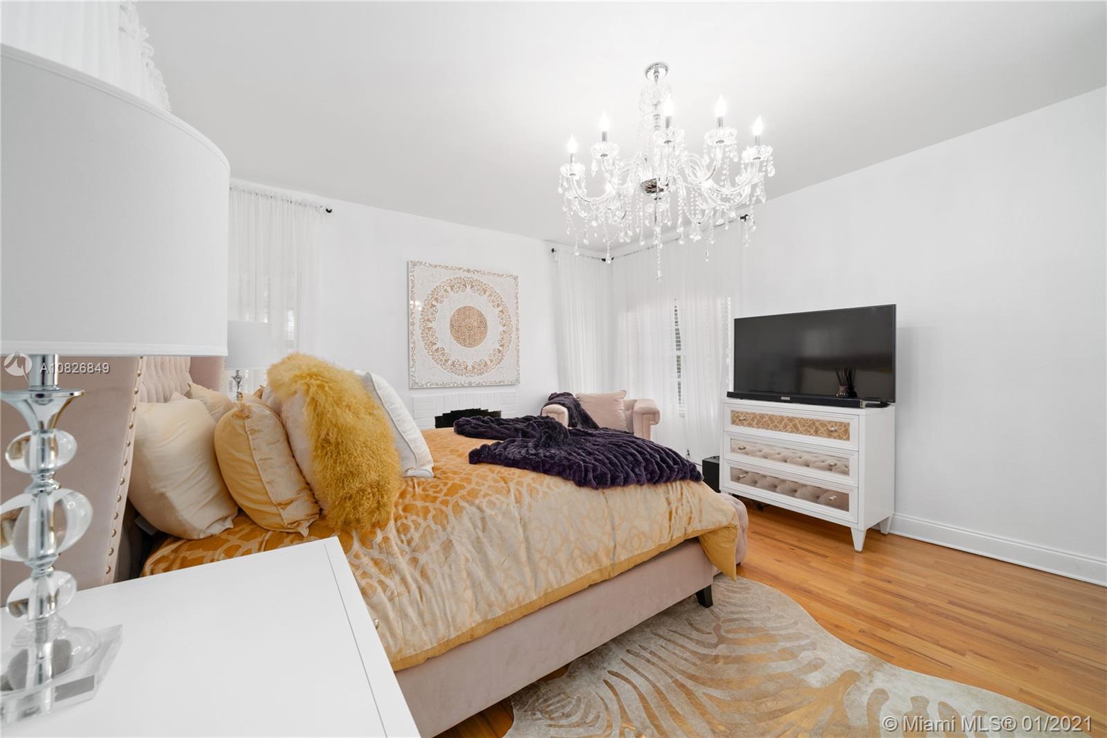 2802 Columbus Boulevard Coral Gables, FL 33134 - Photo 16 of 44