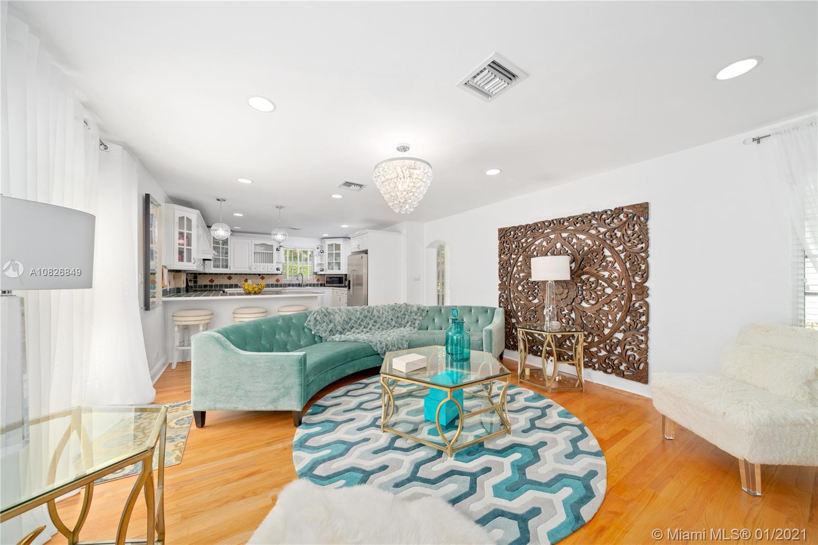 2802 Columbus Boulevard Coral Gables, FL 33134 - Photo 3 of 44