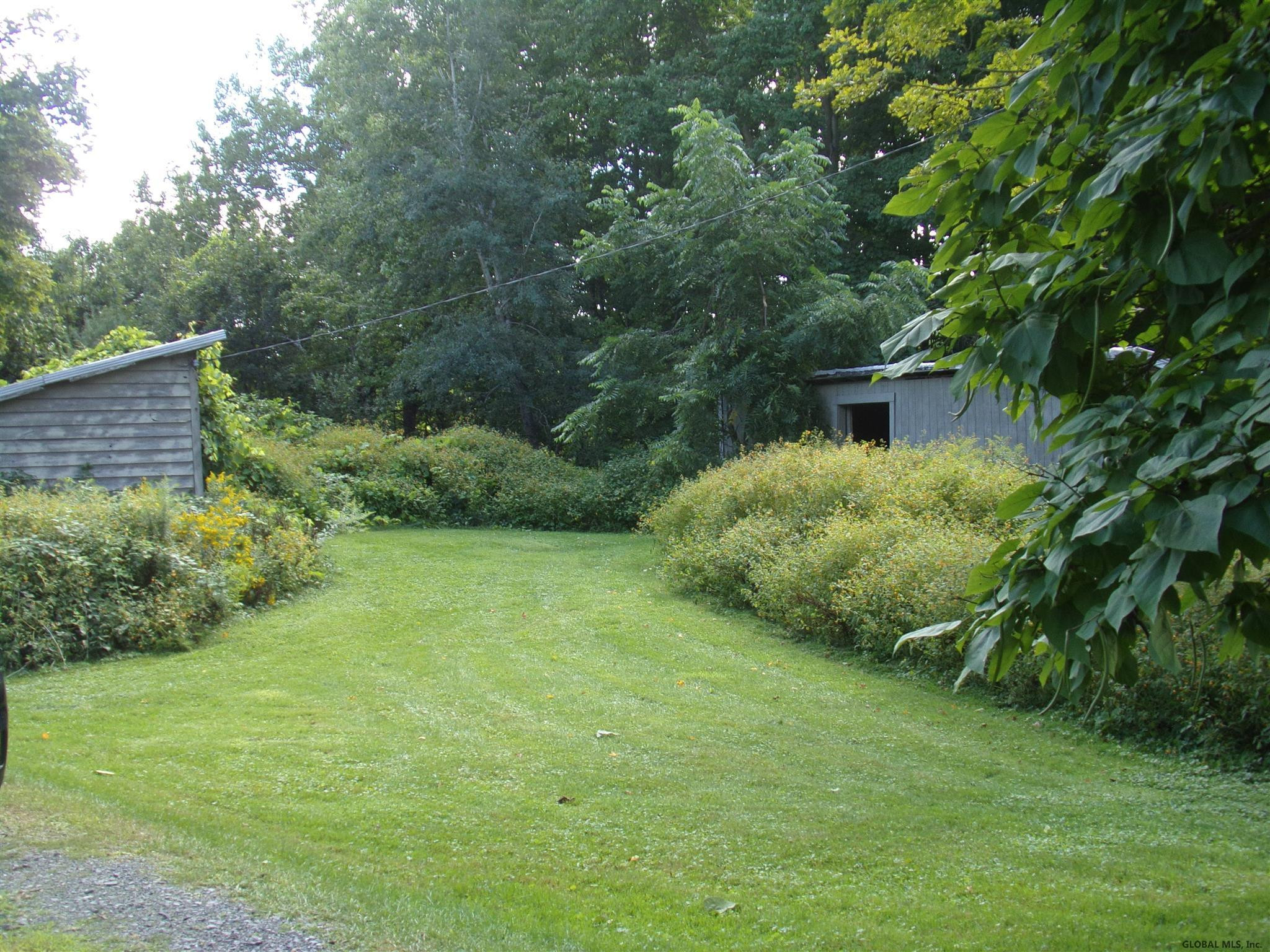 4698 Consaul Road Amsterdam, NY 12010 - Photo 42 of 48 Photo 42