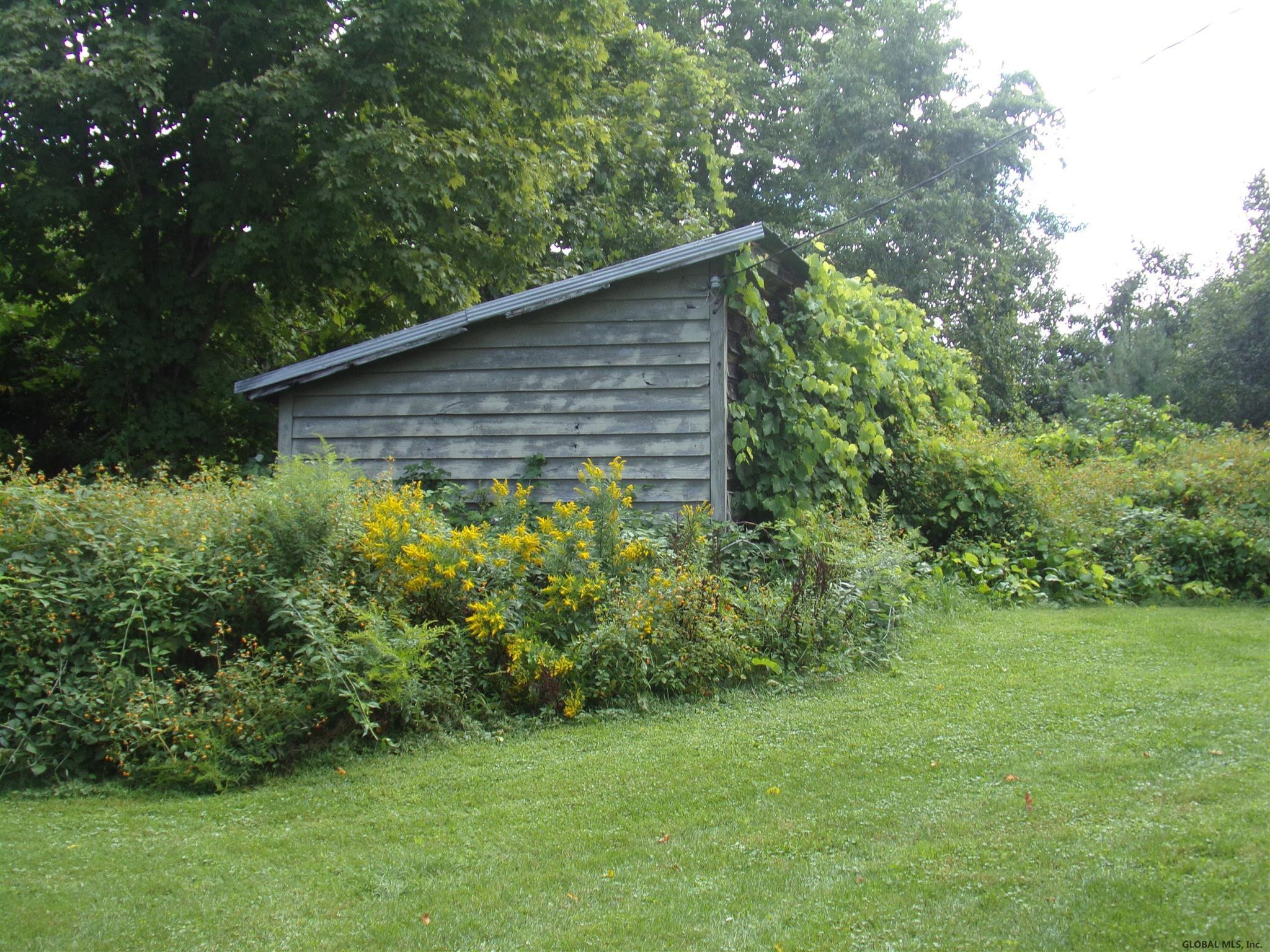 4698 Consaul Road Amsterdam, NY 12010 - Photo 43 of 48 Photo 43