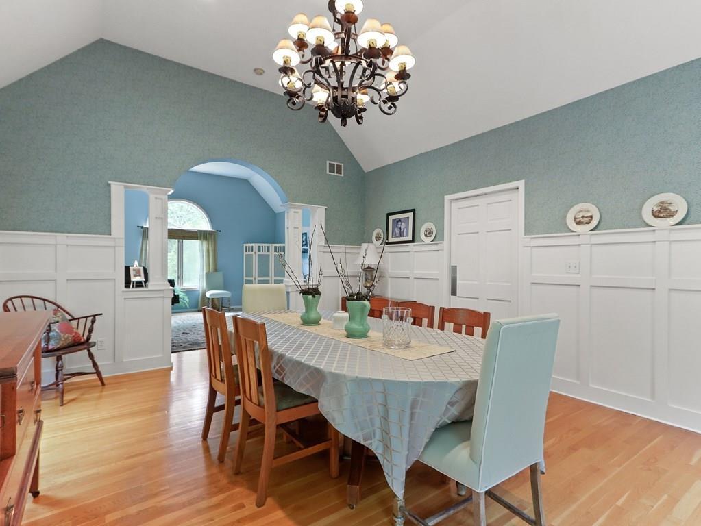 6 Farm Hill Road Natick, MA 01760 - Photo 9 of 42 Gallery Image 9