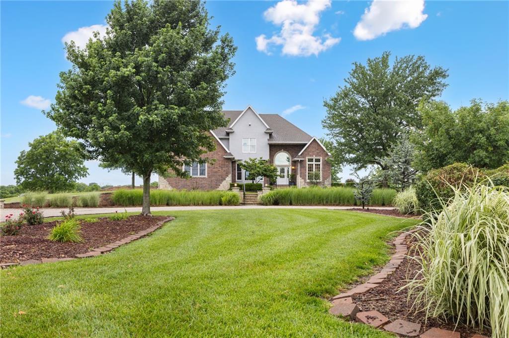 4631 South Country Club Road Chanute, KS 66720 - Photo 2 of 90
