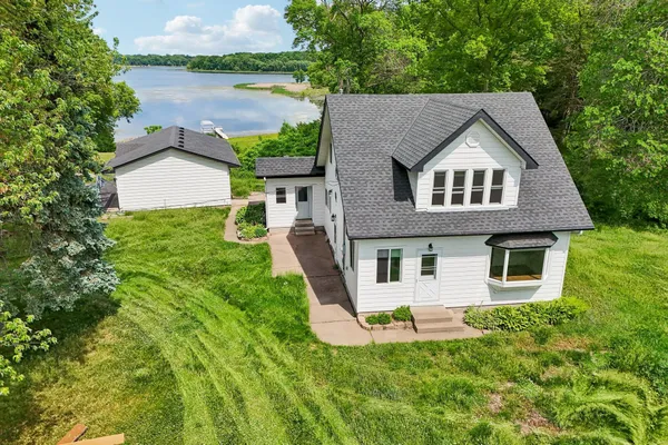 $499,000 | 11551 278th Street, Chisago City, MN 55013