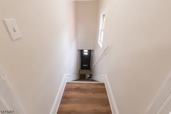$2,100 | 312 High Street, Elizabeth, NJ 07202