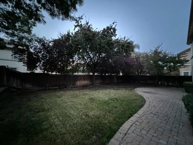 $3,600 | 2827 Canwick Lane, Brentwood, CA 94513