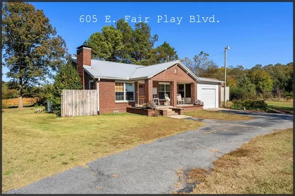 $340,000 | 605 East Fairplay Boulevard, Fair Play, SC 29643