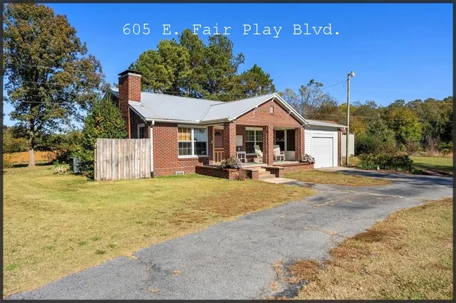 $350,000 | 605 East Fairplay Boulevard, Fair Play, SC 29643