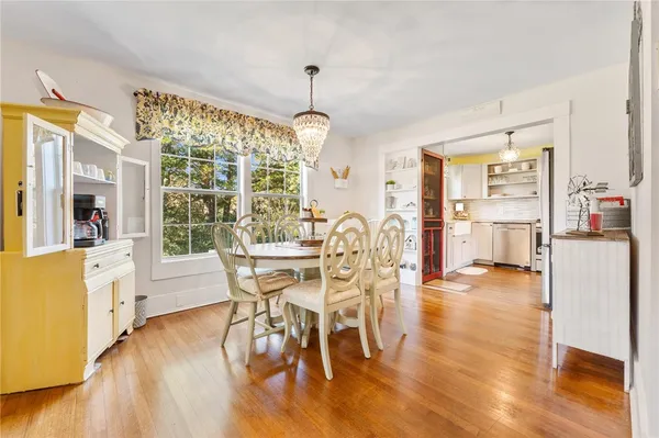 $340,000 | 605 East Fairplay Boulevard, Fair Play, SC 29643