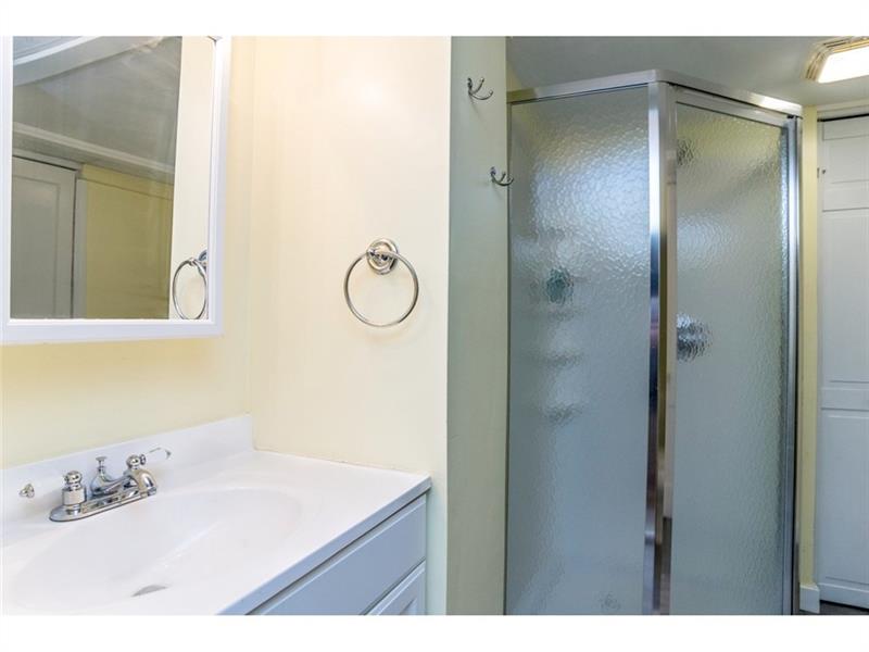 4003 Ewalt Road Gibsonia, PA 15044 - Photo 21 of 25 Gallery Image 21