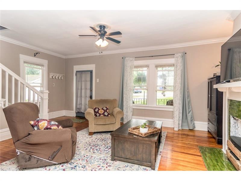 4003 Ewalt Road Gibsonia, PA 15044 - Photo 6 of 25 Gallery Image 6