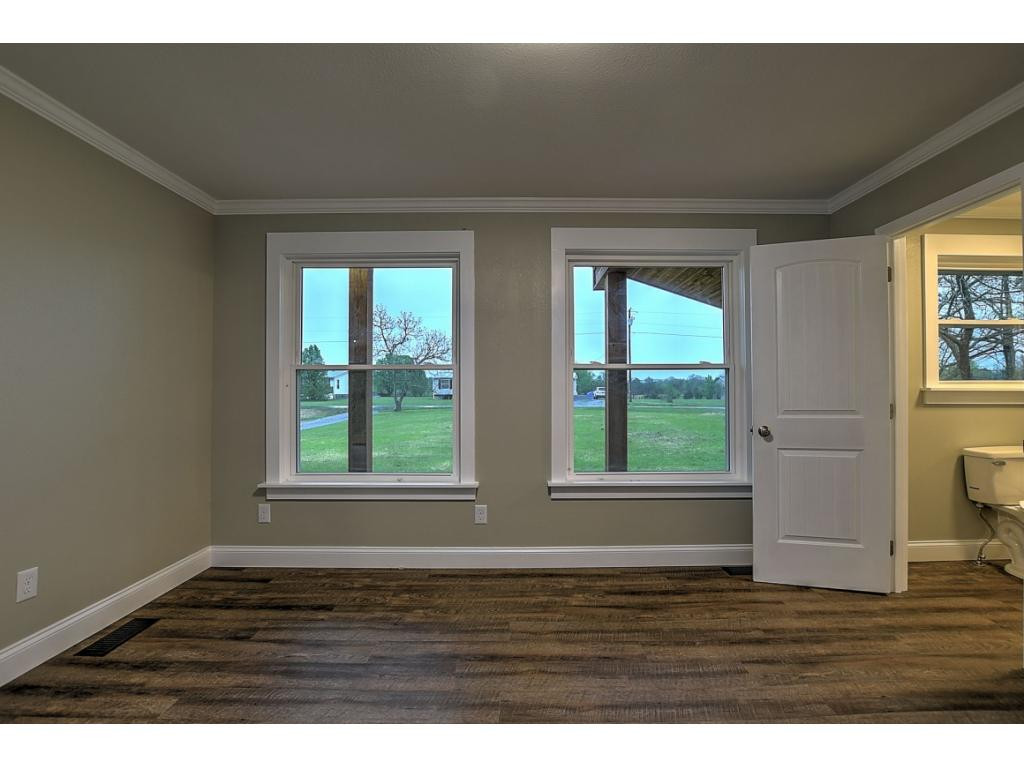 1035 Carters Valley Road Mosheim, TN 37818 - Photo 19 of 36 Photo 19