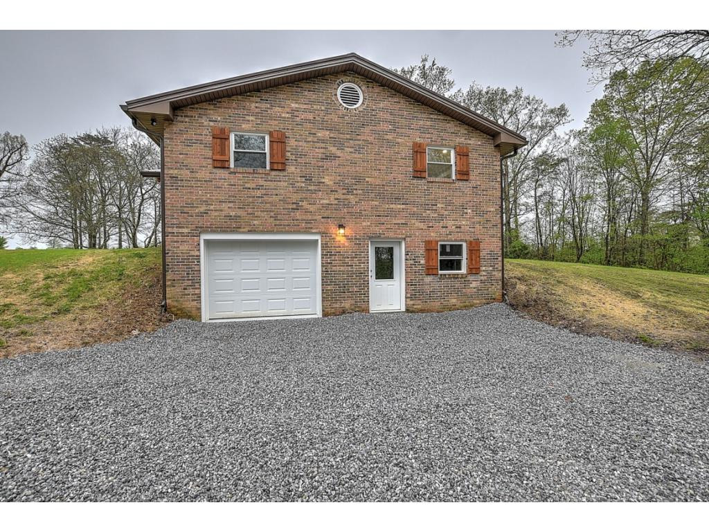 1035 Carters Valley Road Mosheim, TN 37818 - Photo 34 of 36 Photo 34