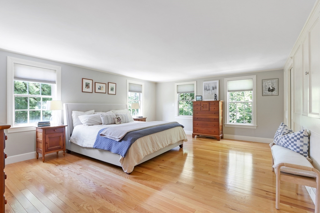 9 Sherwood Road Natick, MA 01760 - Photo 18 of 39 Gallery Image 18