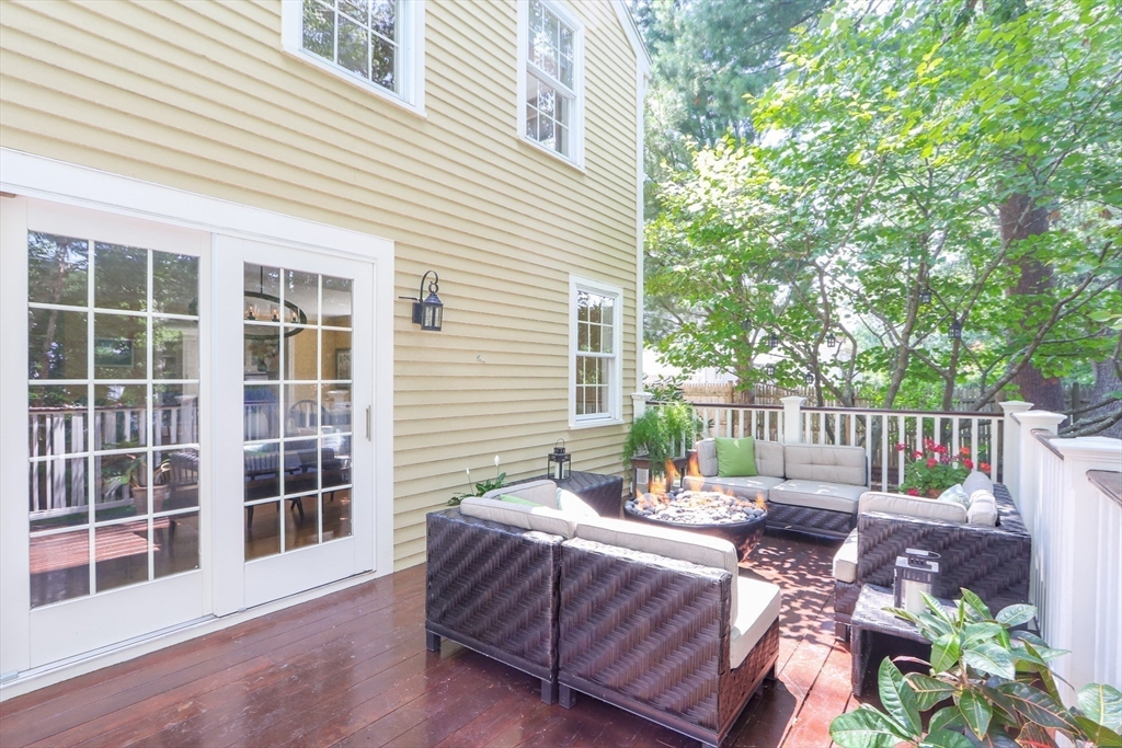 9 Sherwood Road Natick, MA 01760 - Photo 28 of 39 Gallery Image 28