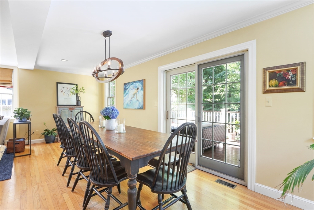 9 Sherwood Road Natick, MA 01760 - Photo 8 of 39 Gallery Image 8