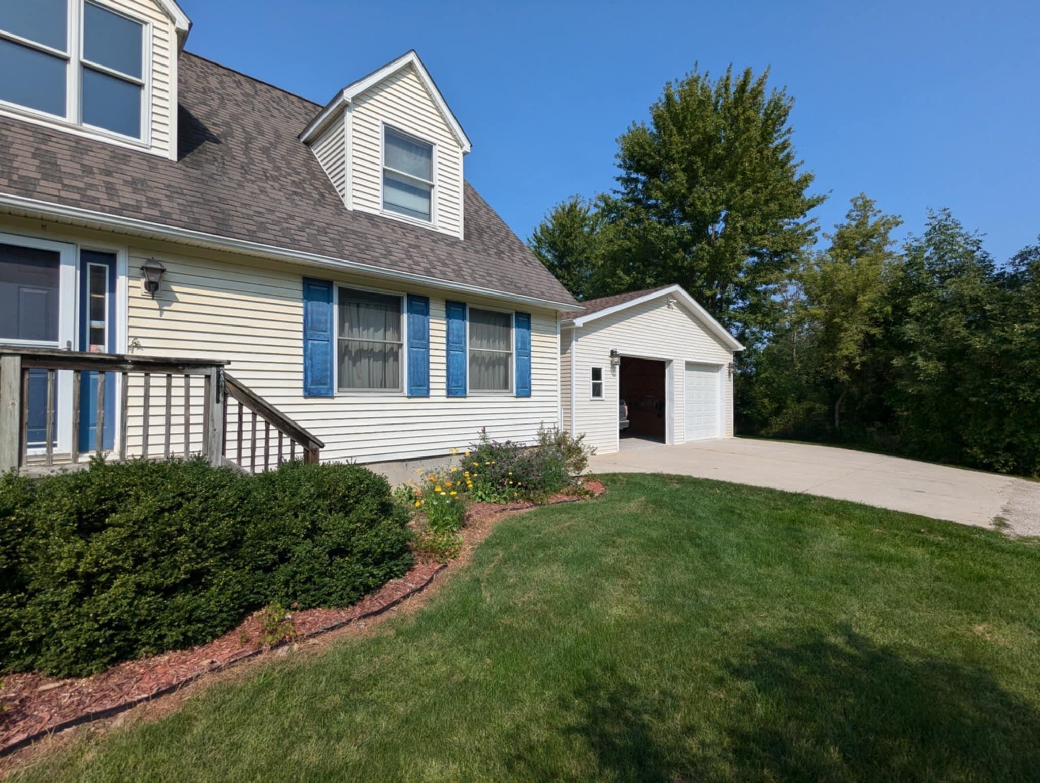 5495 Burton Road Capac, MI 48014 - Photo 40 of 43 50166119-f7ed270a-3886-461d-a6f7-e3f28a965217.JPG