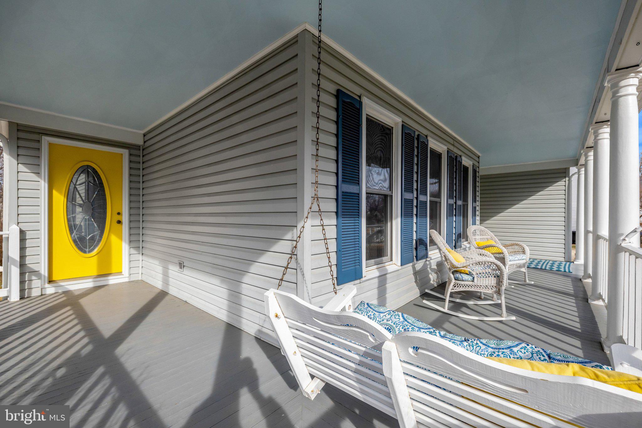 34 Lipscomb Court Sterling, VA 20165 - Photo 7 of 91 a house view with a seating space