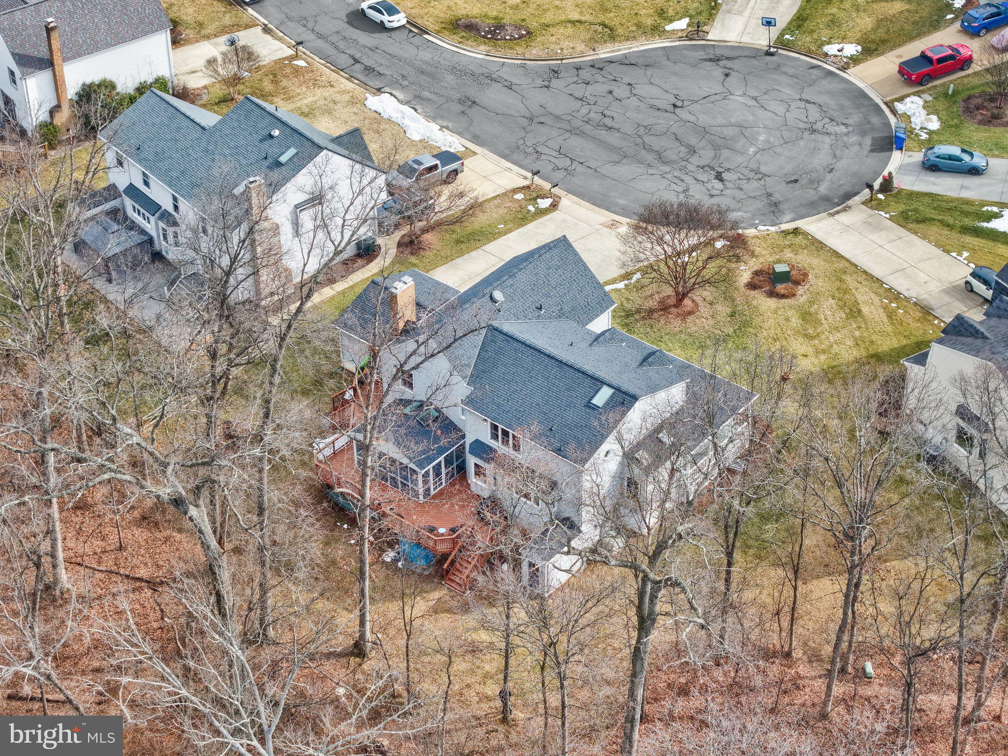 34 Lipscomb Court Sterling, VA 20165 - Photo 78 of 91 an aerial view of a house with a yard and large tree