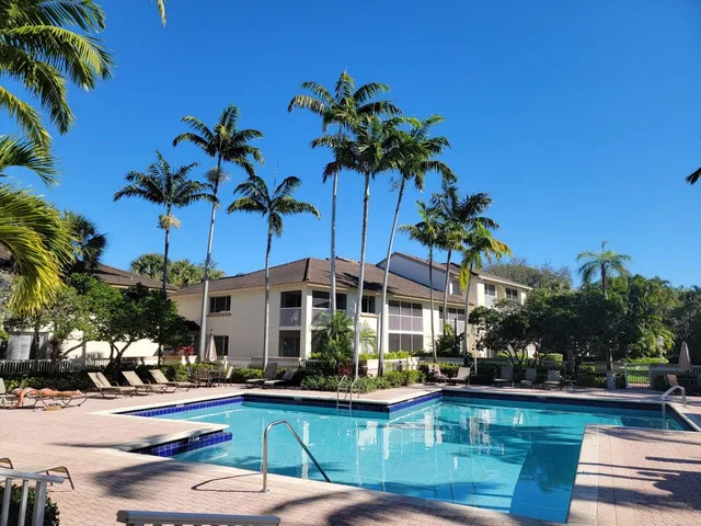 $2,950 | Undisclosed Address, West Palm Beach, FL 33409