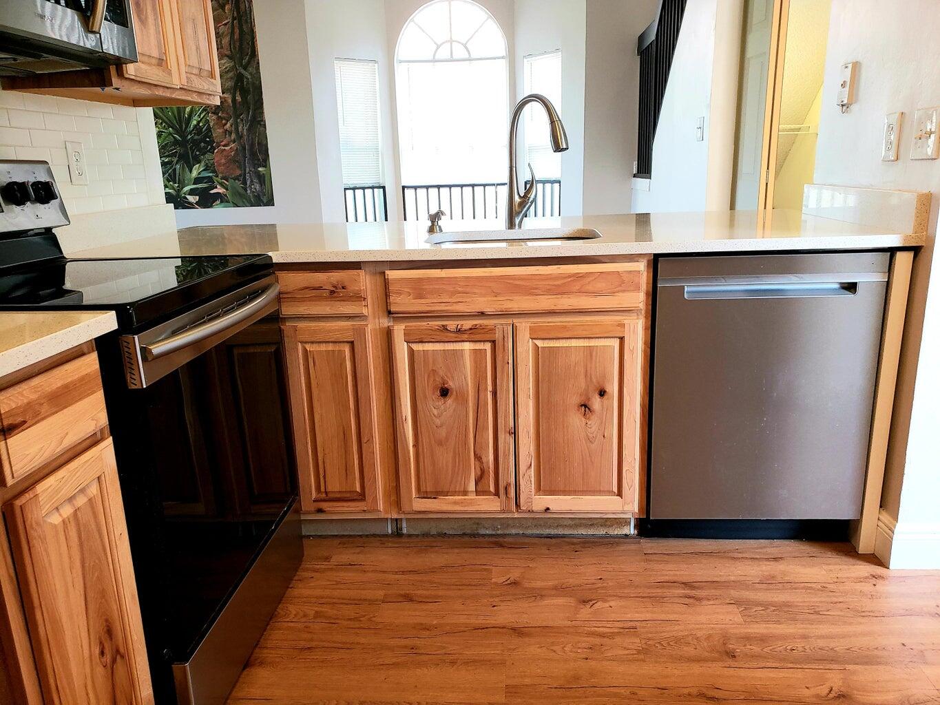 Undisclosed Address West Palm Beach, FL 33409 - Photo 18 of 58 20220115175602347232000000-o