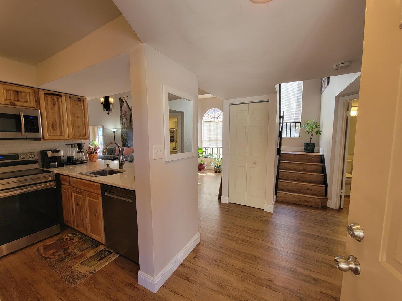 Undisclosed Address West Palm Beach, FL 33409 - Photo 20 of 58 20220119044000174743000000-o