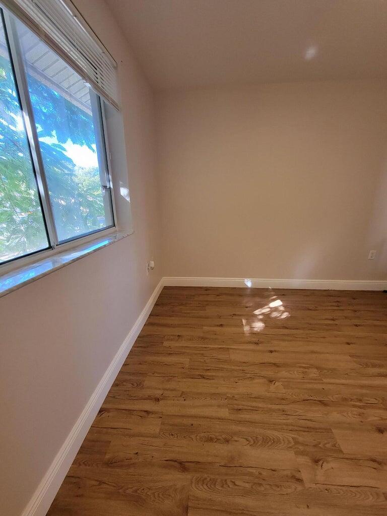 Undisclosed Address West Palm Beach, FL 33409 - Photo 45 of 58 20220119044518062410000000-o