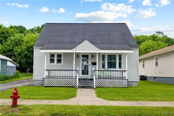 $195,900 | 30 Marshall Avenue, German Flatts, NY 13407