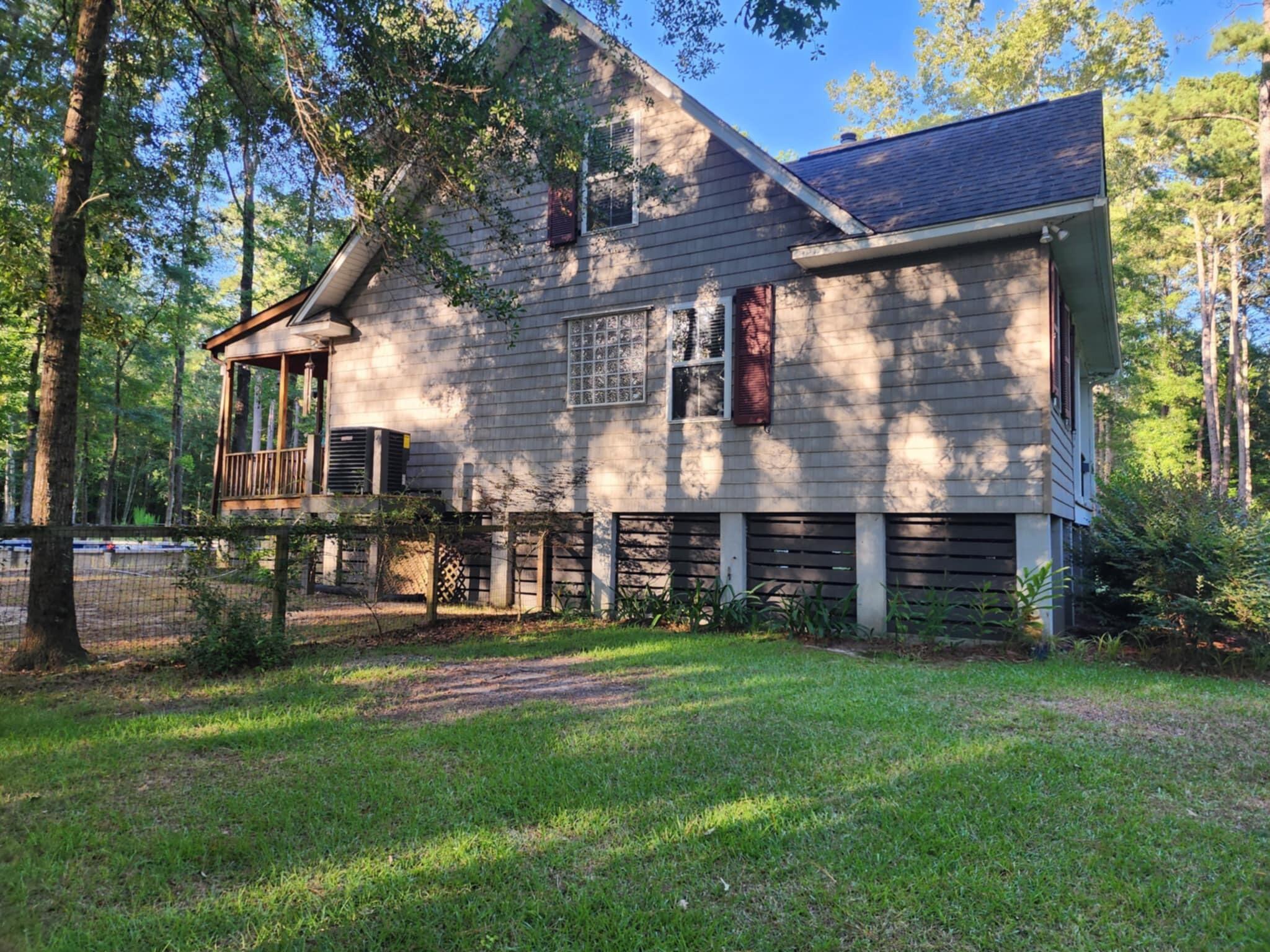 2729 Barracada Road Walterboro, SC 29488 - Photo 4 of 45 Side