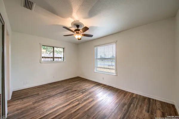 $2,100 | 11015 Wedgewood Drive, San Antonio, TX 78230