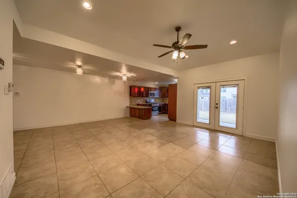$2,100 | 11015 Wedgewood Drive, San Antonio, TX 78230