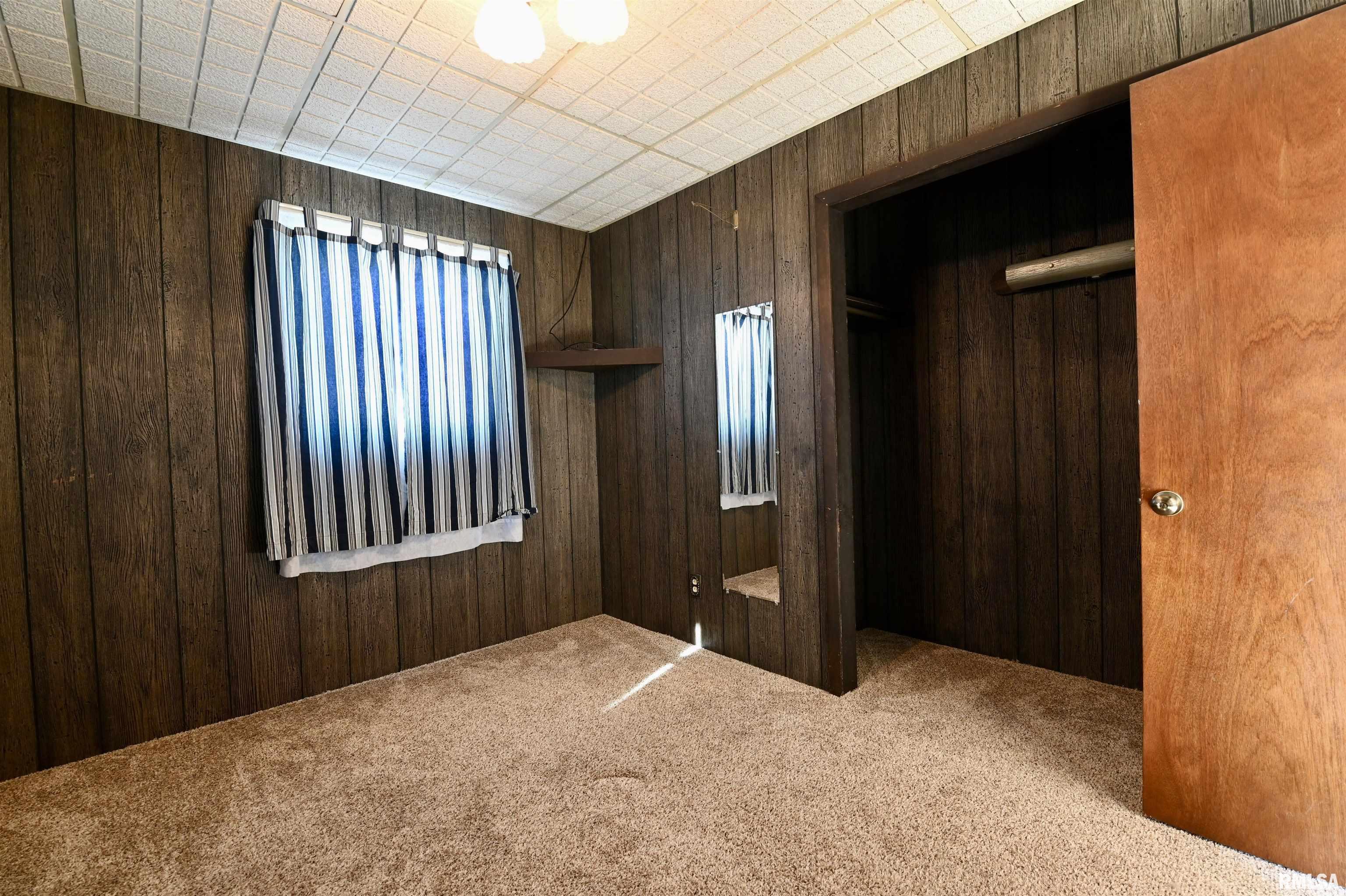12017 North Riverview Road Chillicothe, IL 61523 - Photo 23 of 41 Gallery Image 23