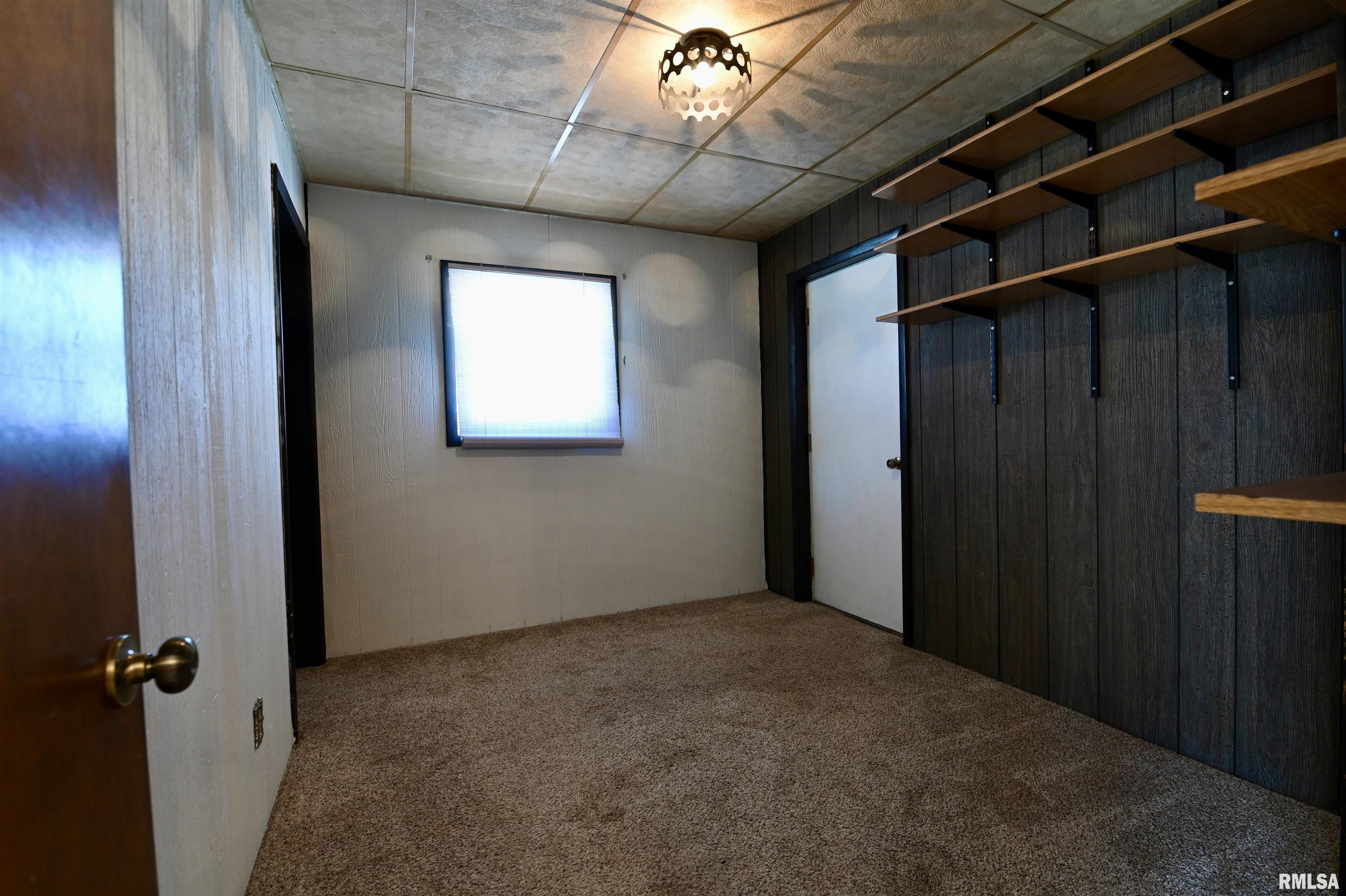 12017 North Riverview Road Chillicothe, IL 61523 - Photo 26 of 41 Gallery Image 26