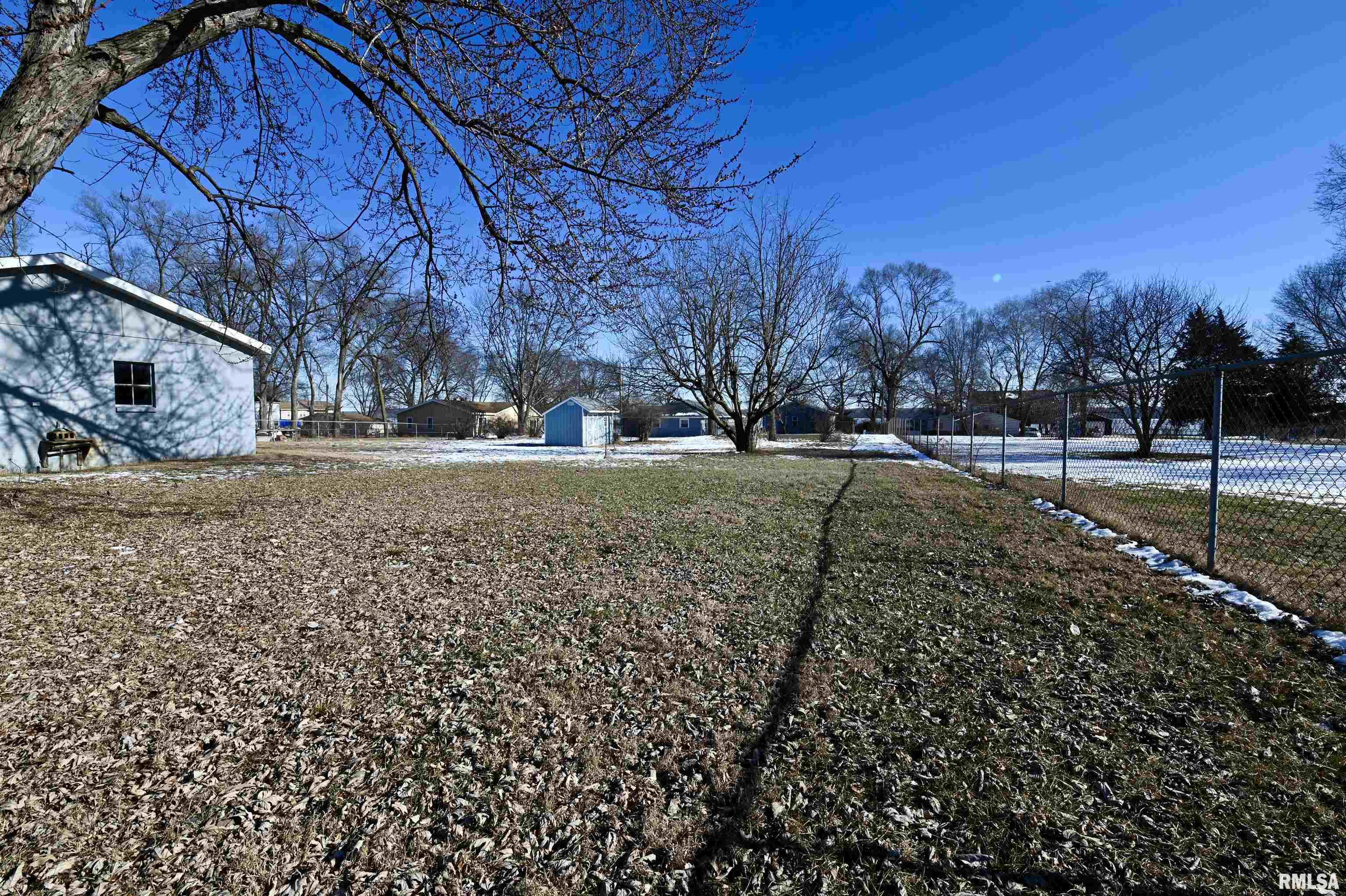12017 North Riverview Road Chillicothe, IL 61523 - Photo 3 of 41 Gallery Image 3
