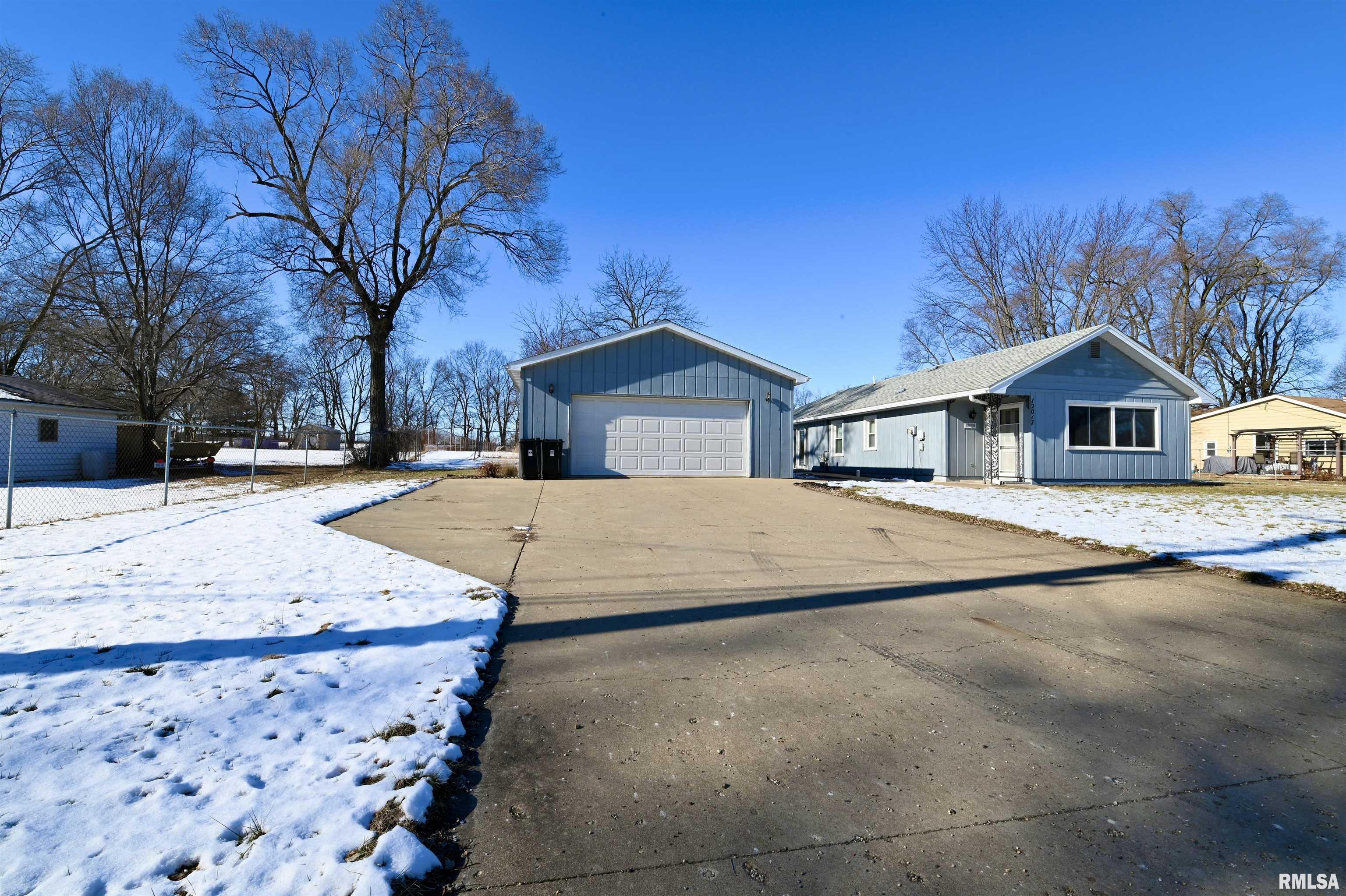 12017 North Riverview Road Chillicothe, IL 61523 - Photo 32 of 41 Gallery Image 32