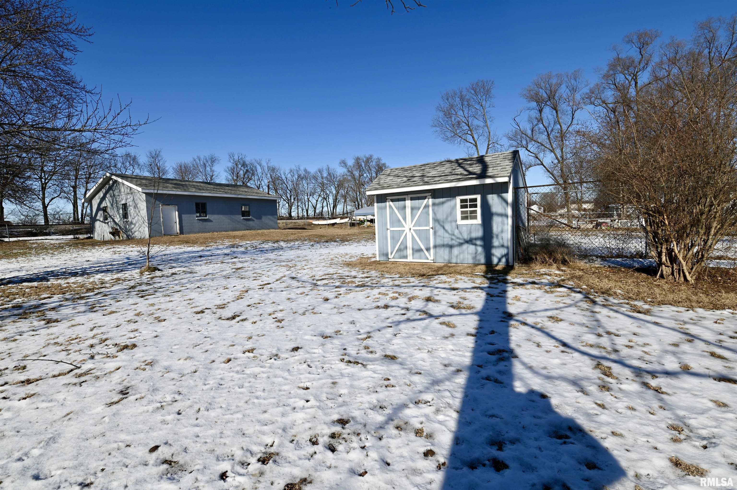 12017 North Riverview Road Chillicothe, IL 61523 - Photo 36 of 41 Gallery Image 36