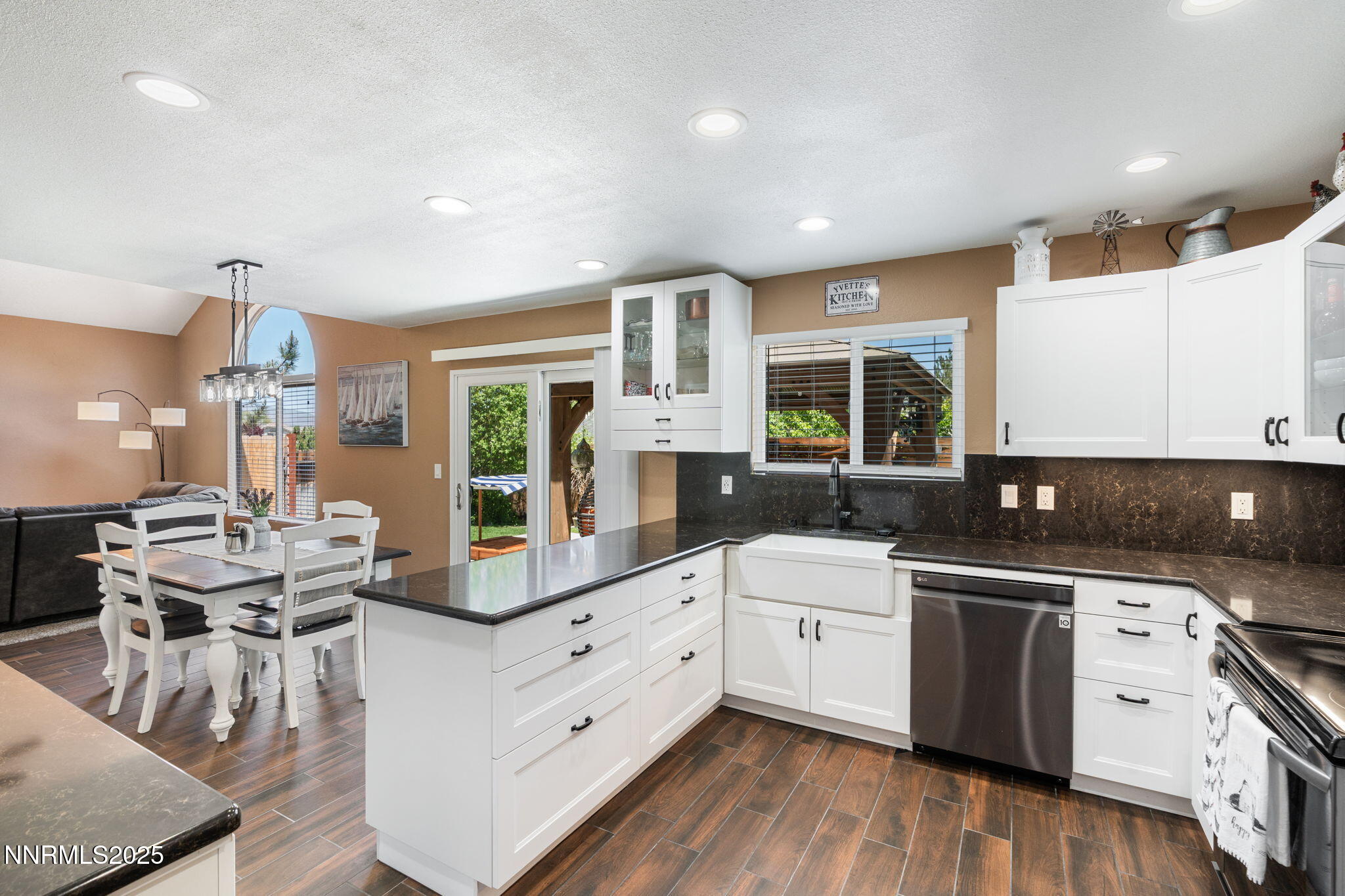 7850 Anchor Point Court Reno, NV 89506 - Photo 17 of 39 19-web-or-mls-DSC06951