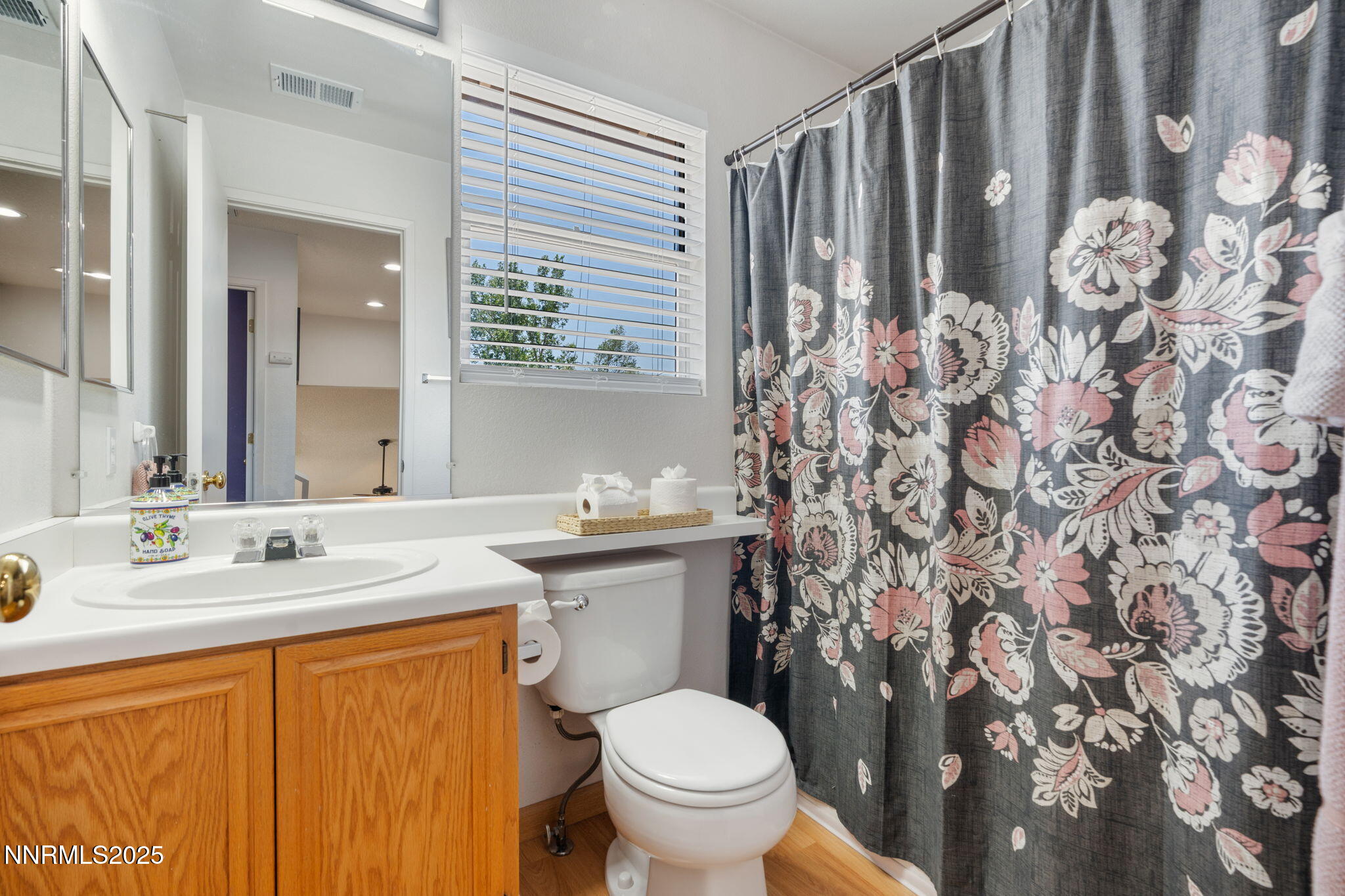 7850 Anchor Point Court Reno, NV 89506 - Photo 28 of 39 30-web-or-mls-DSC06911