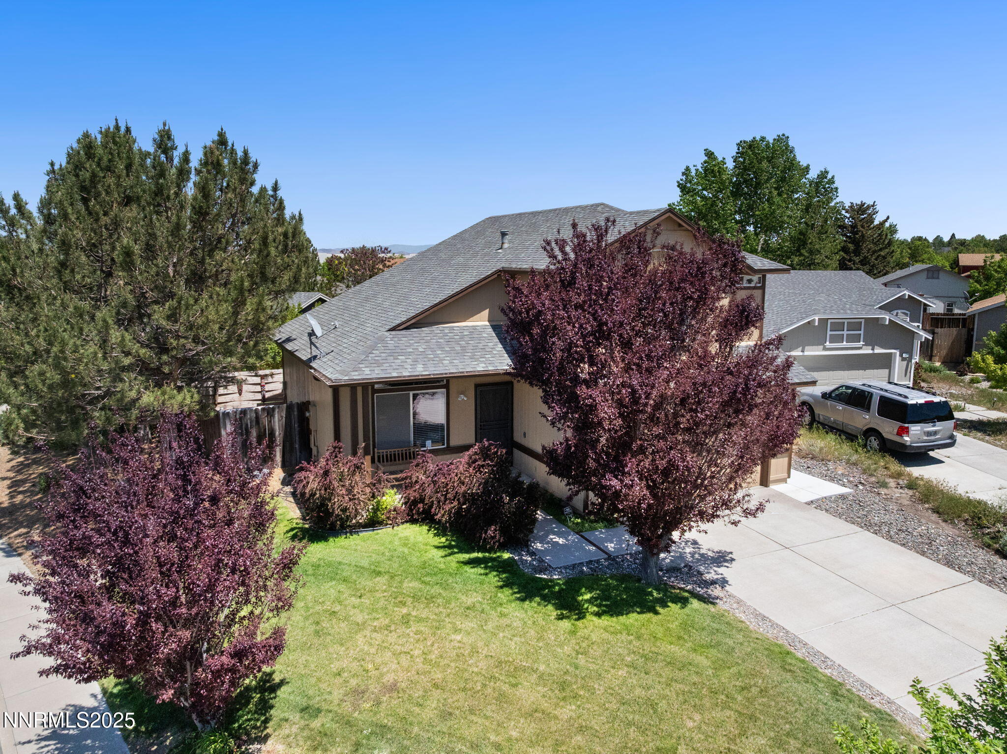 7850 Anchor Point Court Reno, NV 89506 - Photo 6 of 39 4-web-or-mls-DJI_20250527133558_0542_D