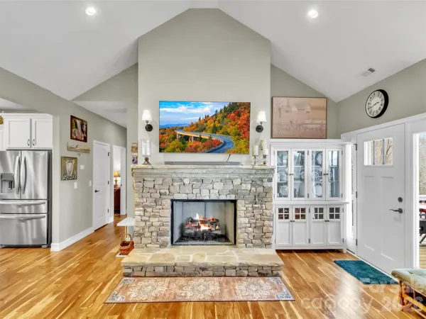 $675,000 | 605 Red Bank Road, Unit 9, Waynesville, NC 28786