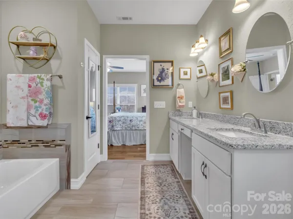 $675,000 | 605 Red Bank Road, Unit 9, Waynesville, NC 28786