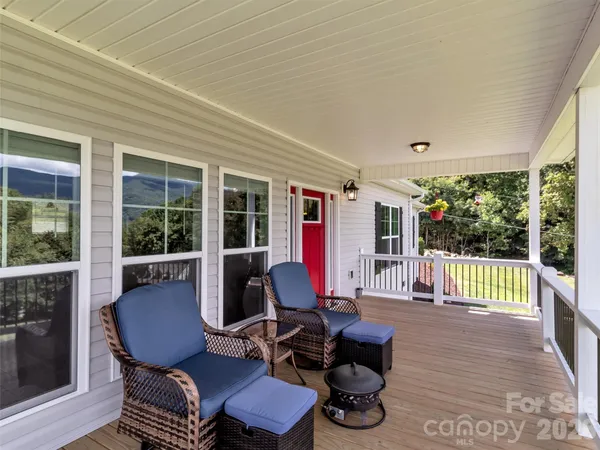 $675,000 | 605 Red Bank Road, Unit 9, Waynesville, NC 28786