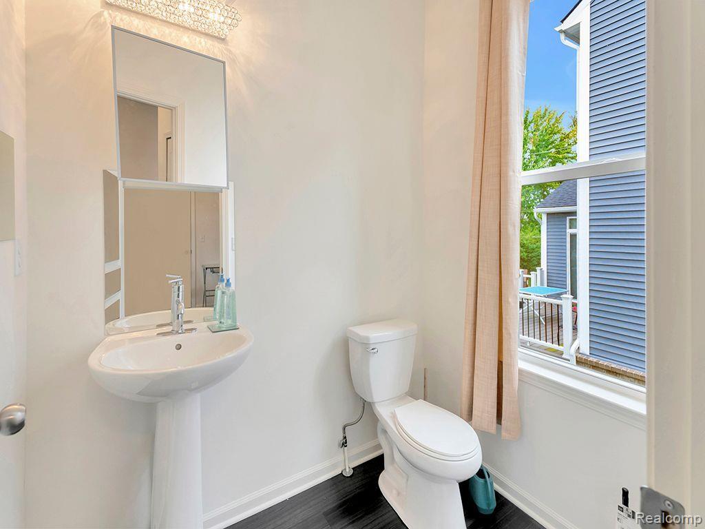 113 Wainwright Street Novi, MI 48377 - Photo 13 of 28 Gallery Image 13