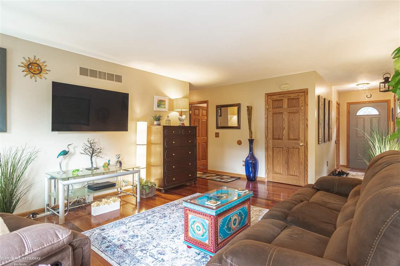 2852 Simpson Drive Rochester Hills, MI 48309 - Photo 15 of 31