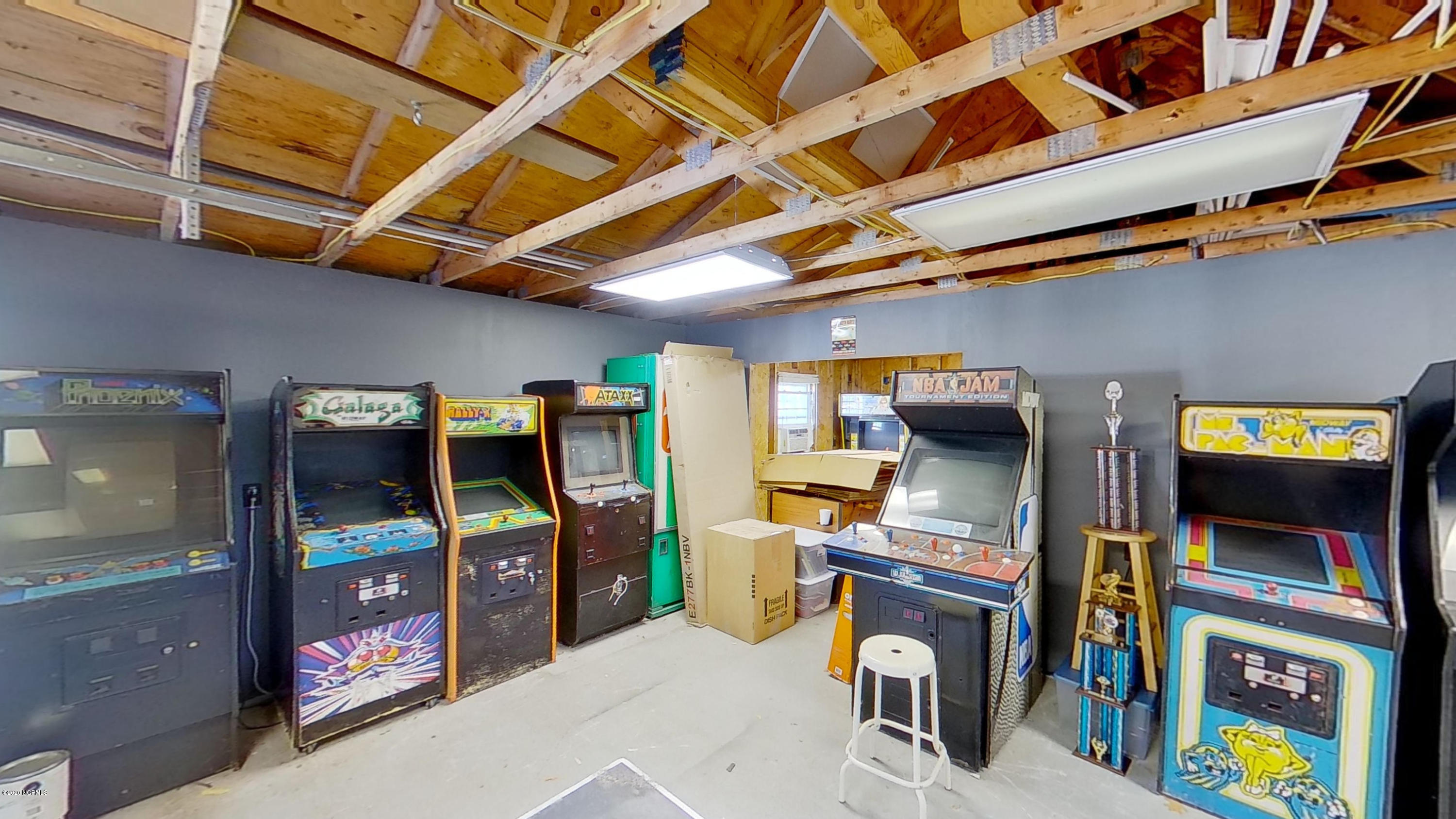165 Graystone Road Wilmington, NC 28411 - Photo 23 of 26 Garage