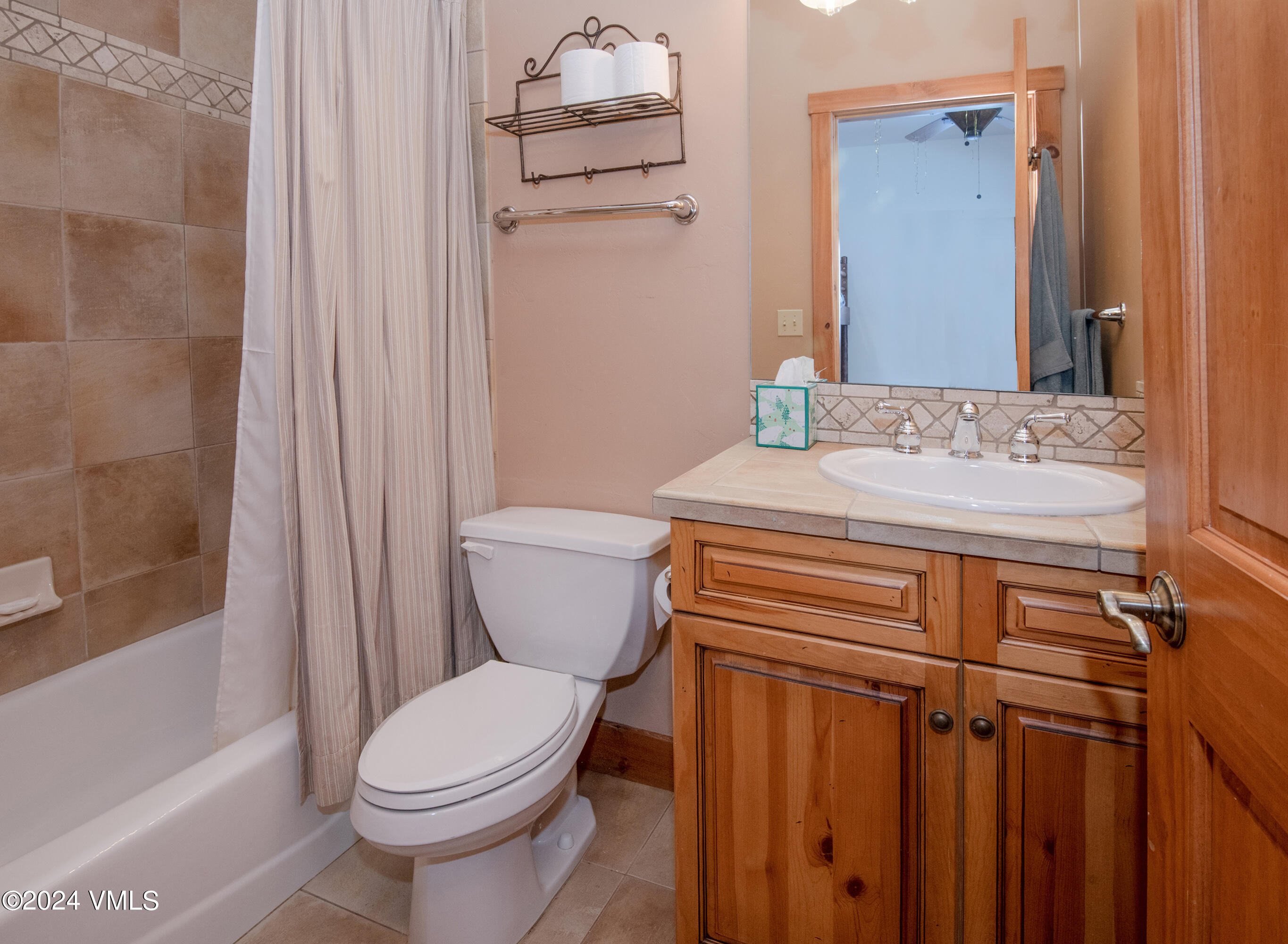 111 Knudson Ranch Road Edwards, CO 81632 - Photo 24 of 31 a bathroom with a sink a toilet and shower