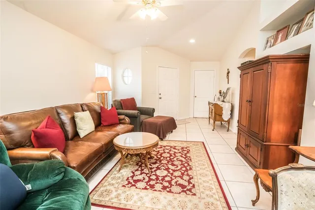 $298,900 | 10602 Navigation Drive, Riverview, FL 33579