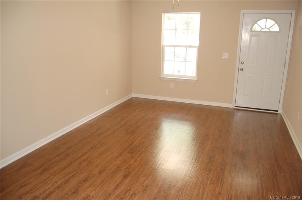 3127 Ridge Avenue Charlotte, NC 28208 - Photo 6 of 21 Gallery Image 6