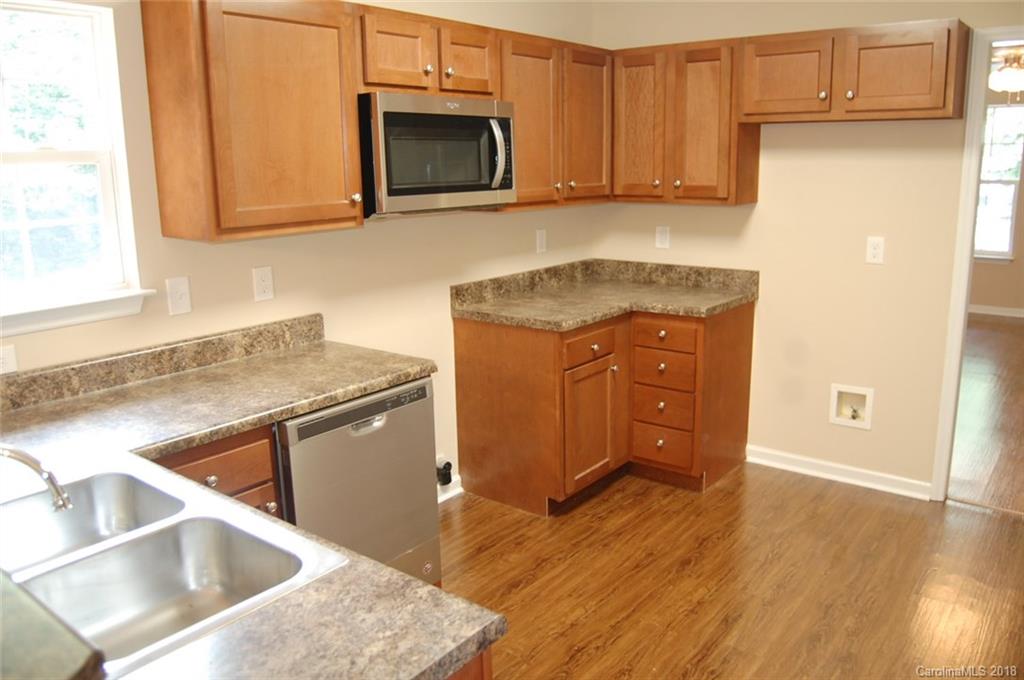 3127 Ridge Avenue Charlotte, NC 28208 - Photo 7 of 21 Gallery Image 7