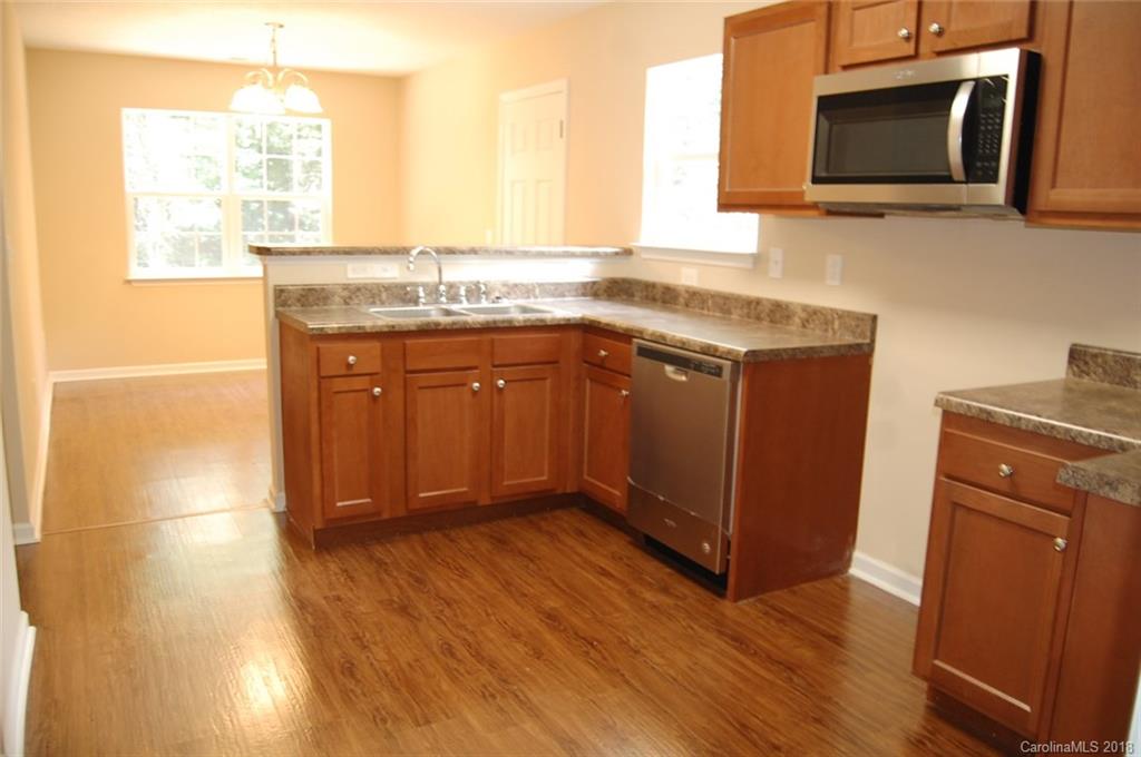 3127 Ridge Avenue Charlotte, NC 28208 - Photo 9 of 21 Gallery Image 9